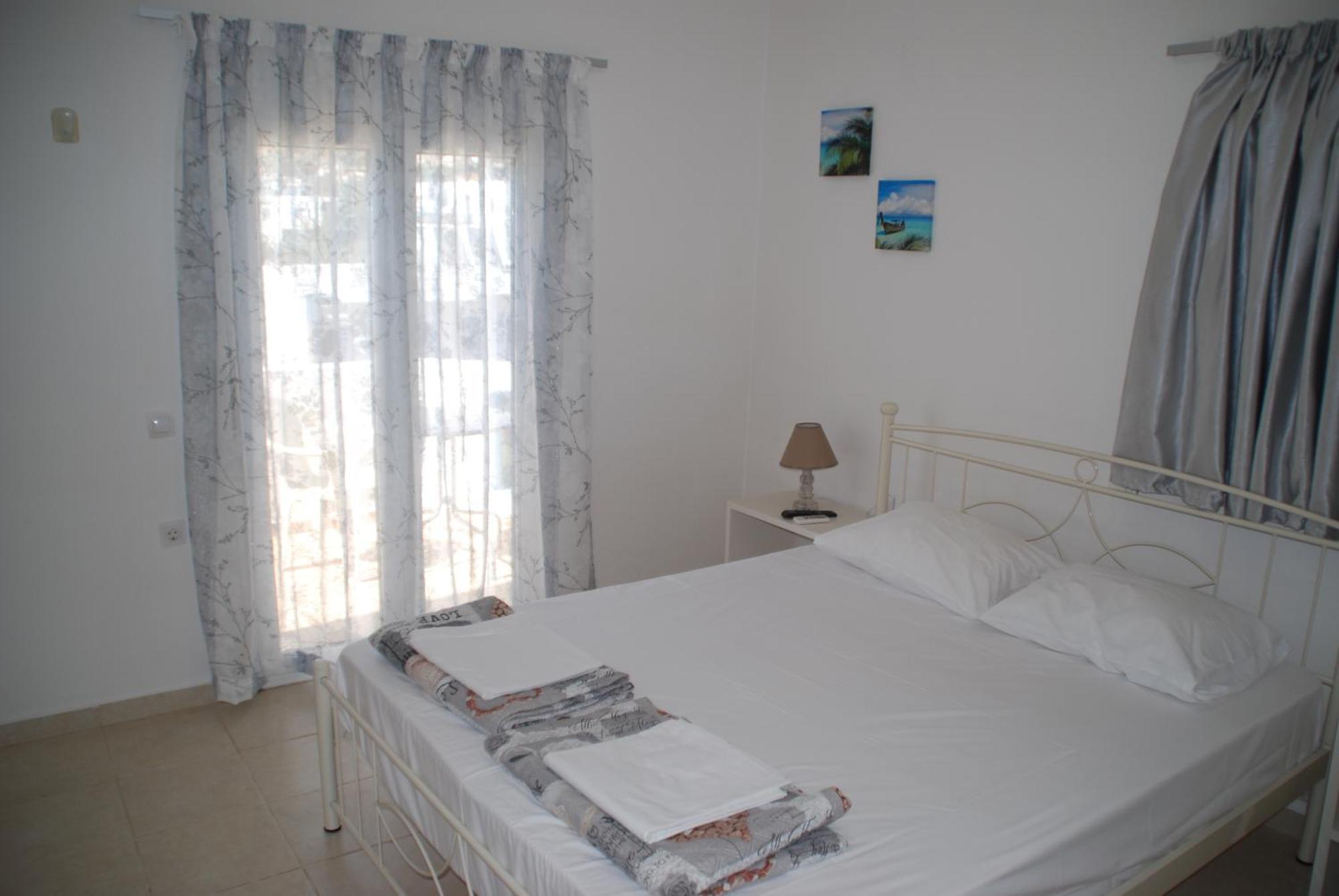 Soula Appartments Makry Gialos  Exterior photo
